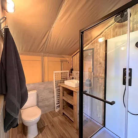 De Bij Holiday home Hulshorst